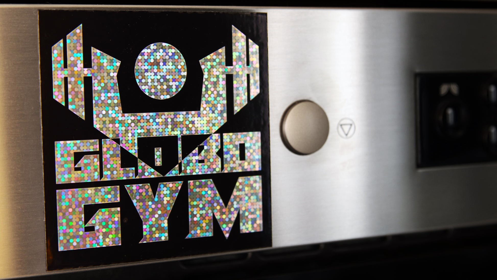 Square glitter magnet with Gym logo