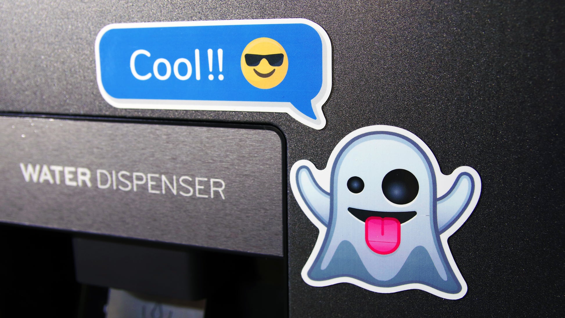 Cutie ghost emoji magnet printed on white