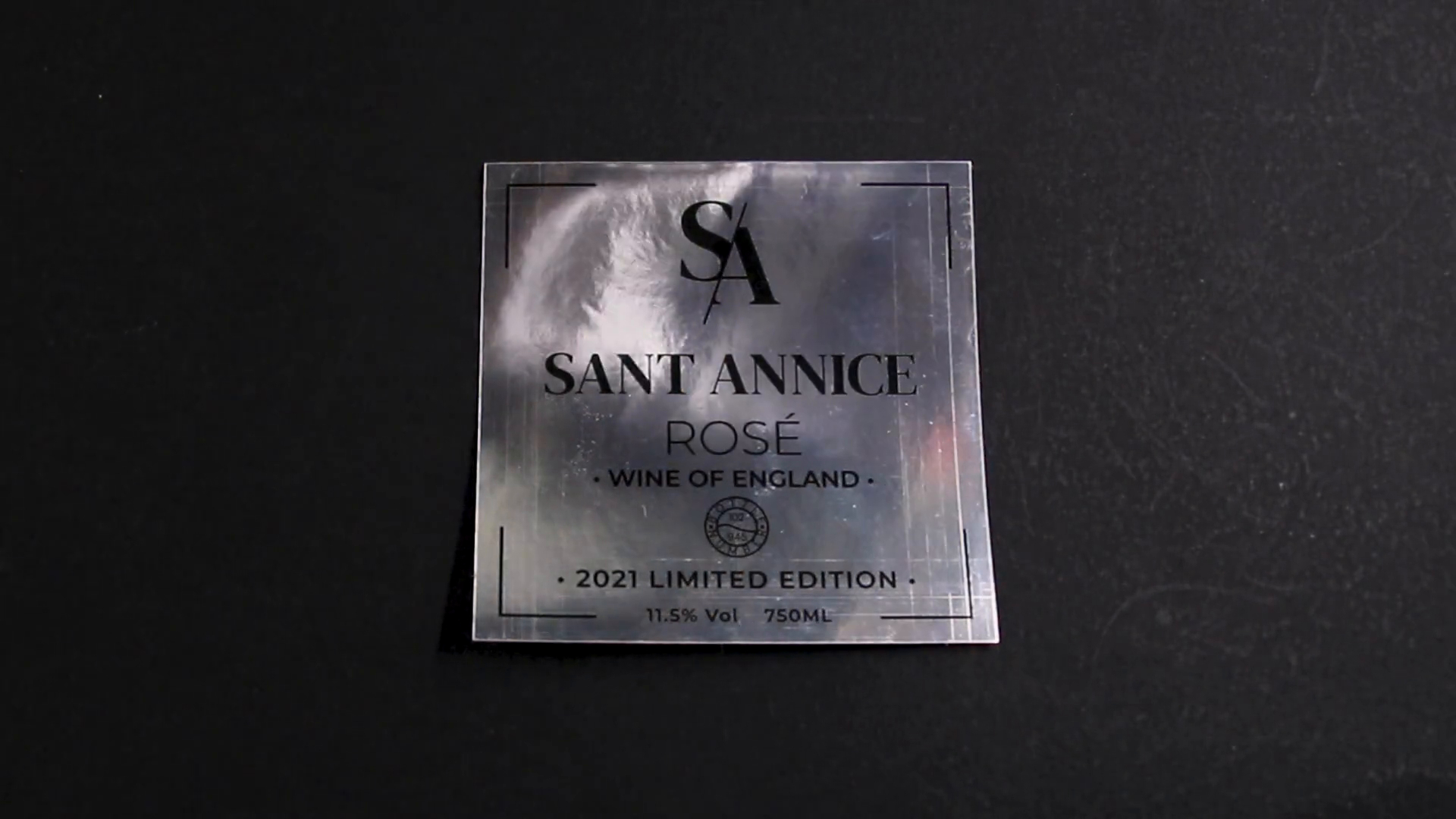 A short video showing what mirror silver stickers are