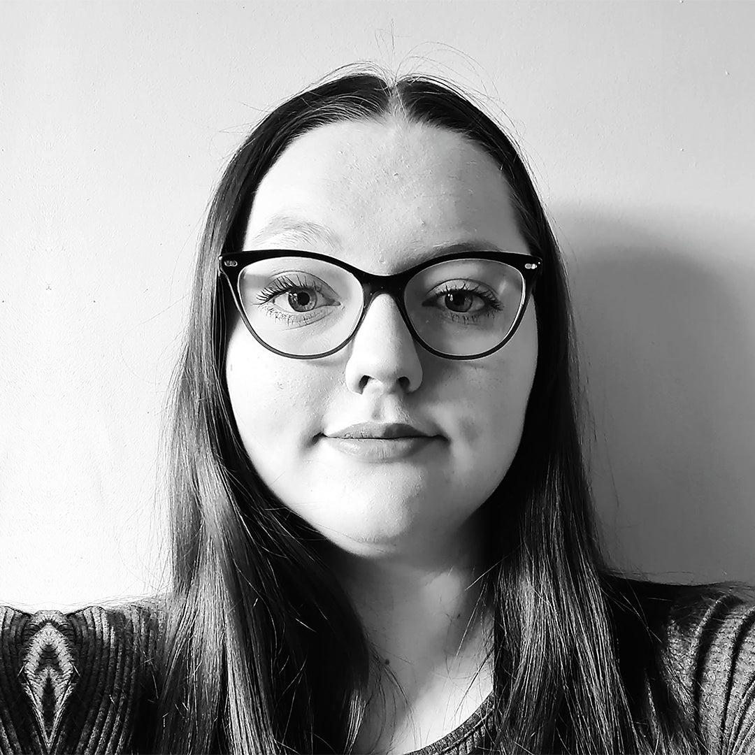 Meet the team image of Lauren